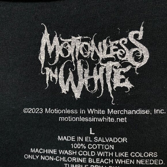 Motionless in White Zombie Tombstone Tshirt size large - Picture 4 of 4